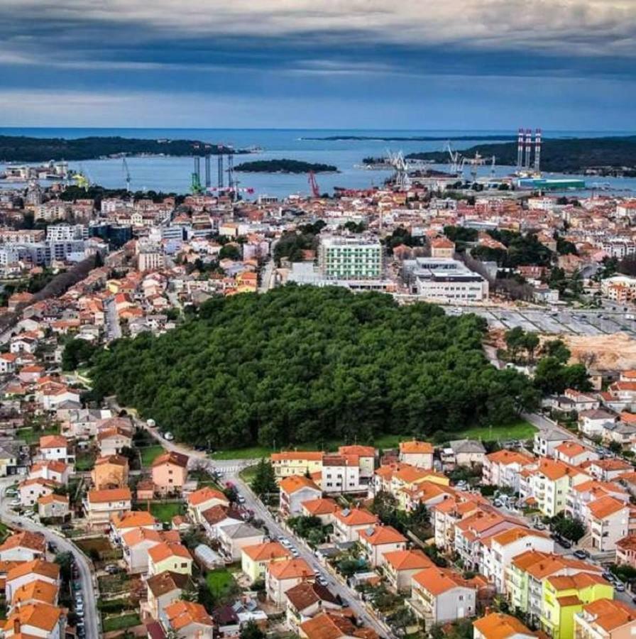 Sunsplash Apartments Pula Eksteriør billede