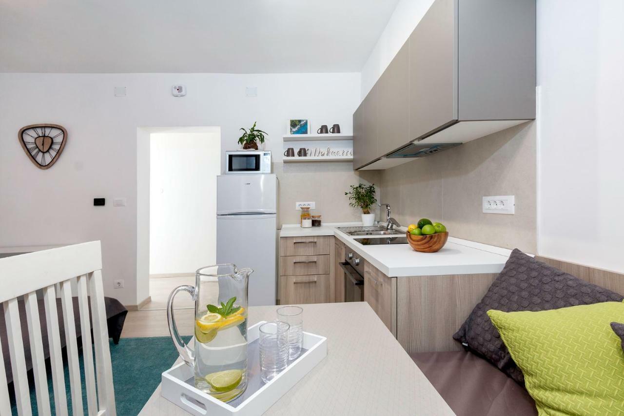 Sunsplash Apartments Pula Eksteriør billede